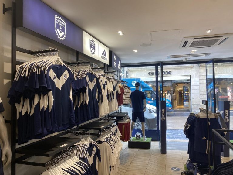 Girondins de Bordeaux : quel avenir pour les boutiques et les produits du club ?